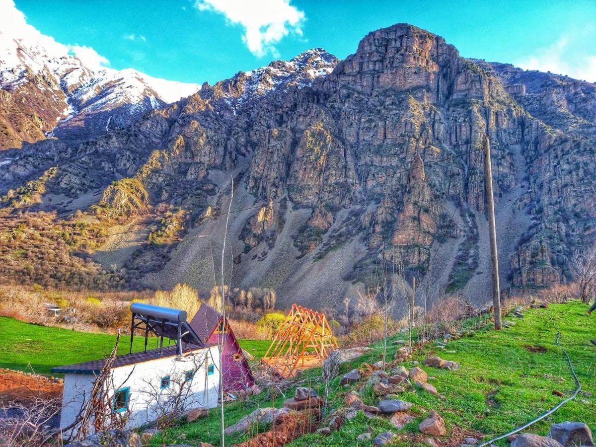 Elegis Village Resort Yeghegis Bagian luar foto
