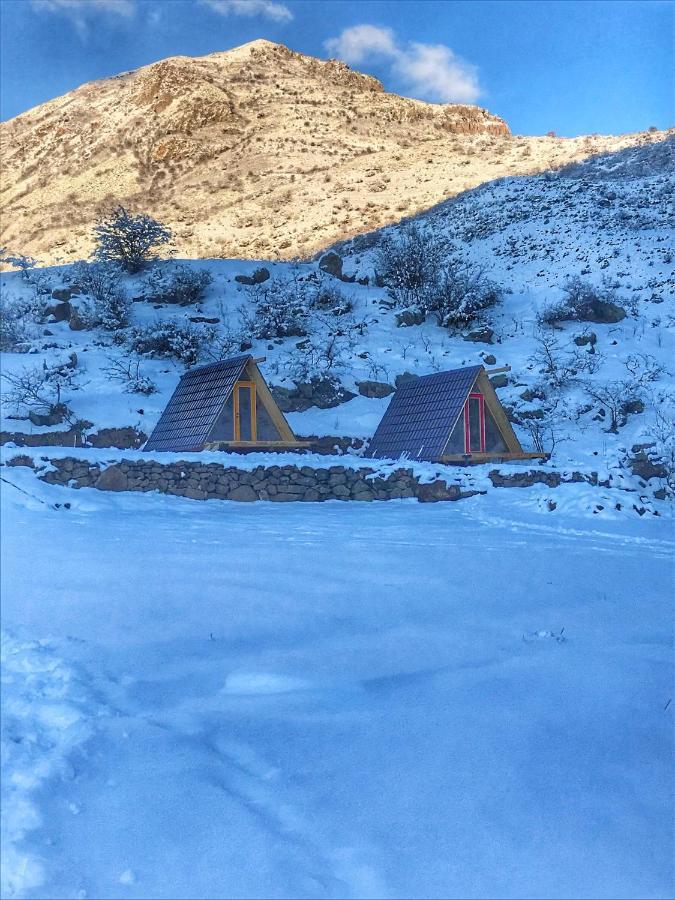 Elegis Village Resort Yeghegis Bagian luar foto