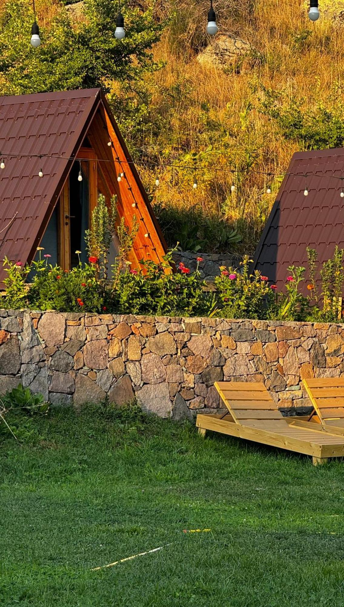 Elegis Village Resort Yeghegis Bagian luar foto